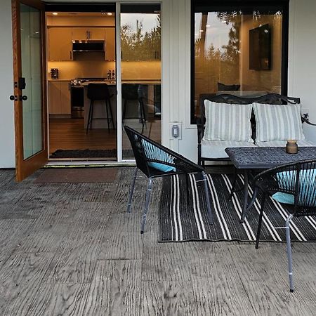 Kelly'S Sunset Lake Retreat Shawnigan Lake Exterior foto