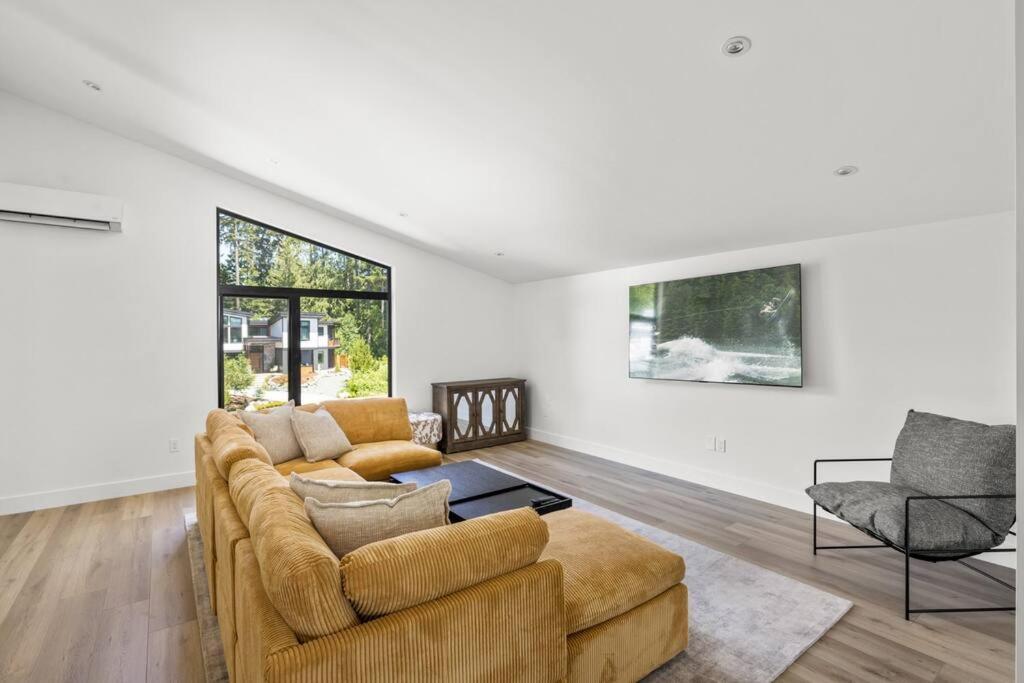 Kelly'S Sunset Lake Retreat Shawnigan Lake Exterior foto