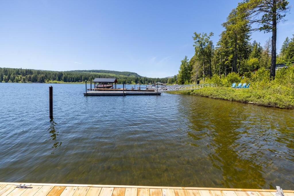 Kelly'S Sunset Lake Retreat Shawnigan Lake Exterior foto